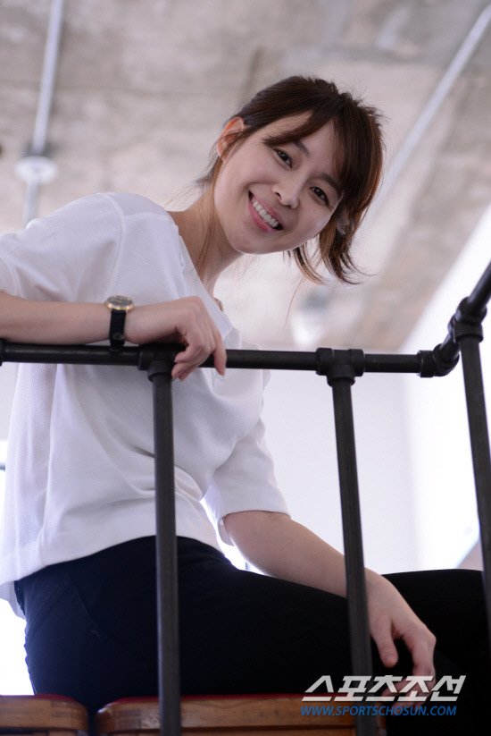 Lee Hana  Photoshoot