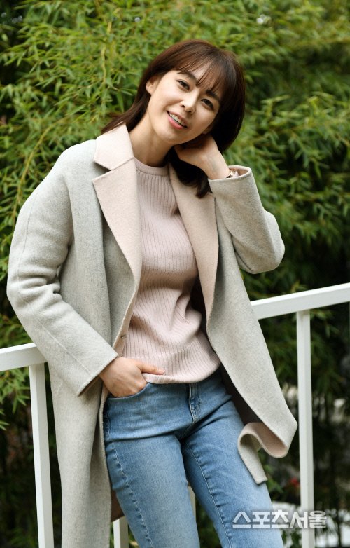 Lee Hana  Photoshoot