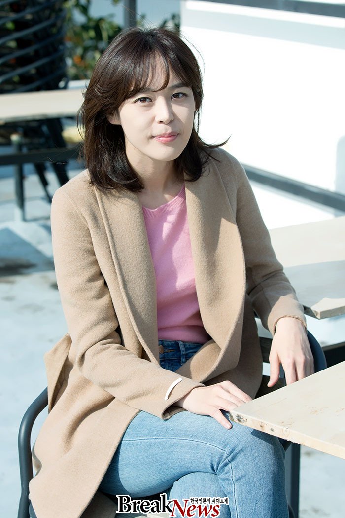 Lee Hana  Photoshoot