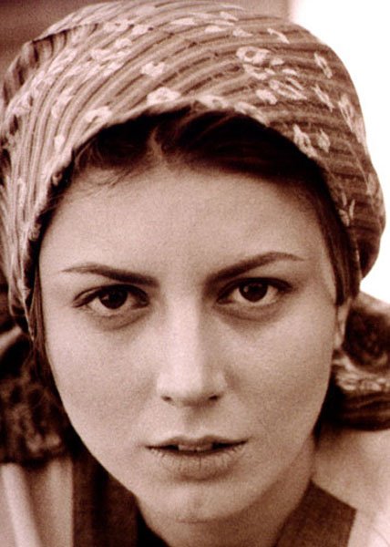 Leila Hatami  Photoshoot