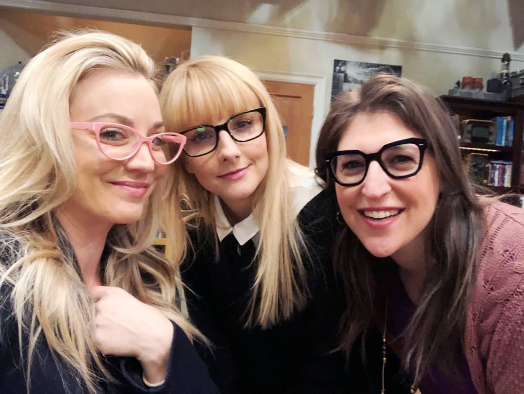 Melissa Rauch  Photoshoot