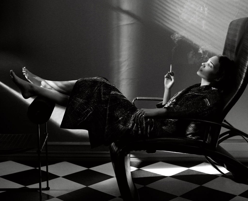 Rooney Mara Leg Photoshoot