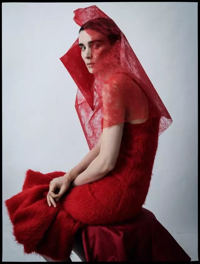 Rooney Mara Leg Photoshoot