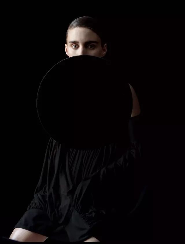 Rooney Mara Leg Photoshoot