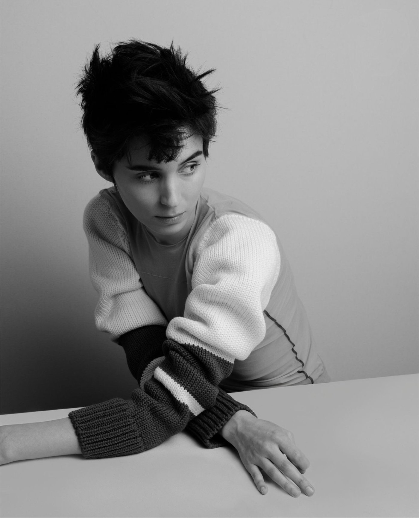 Rooney Mara Leg Photoshoot