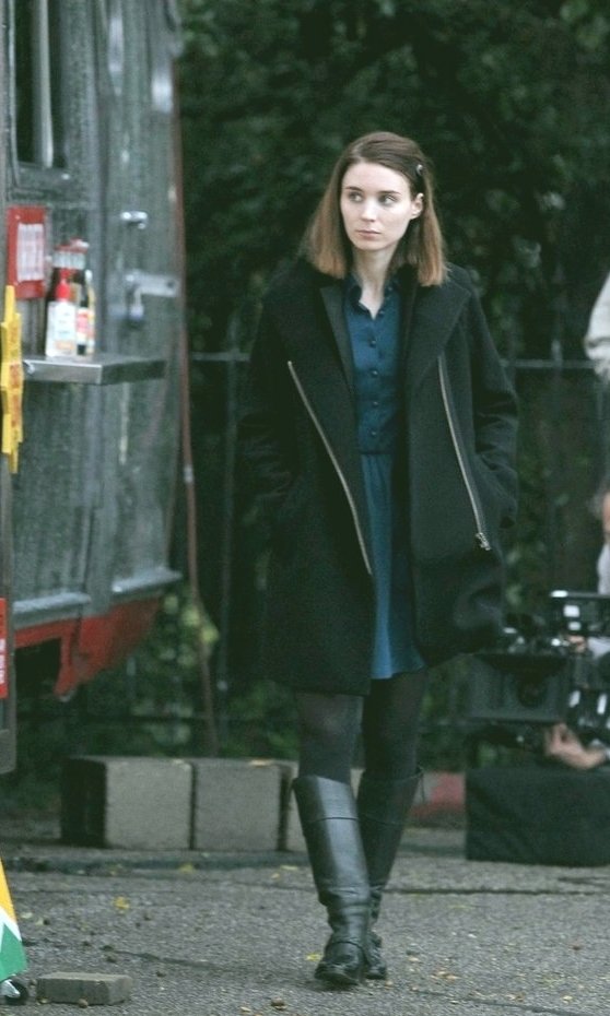 Rooney Mara Leg Photoshoot