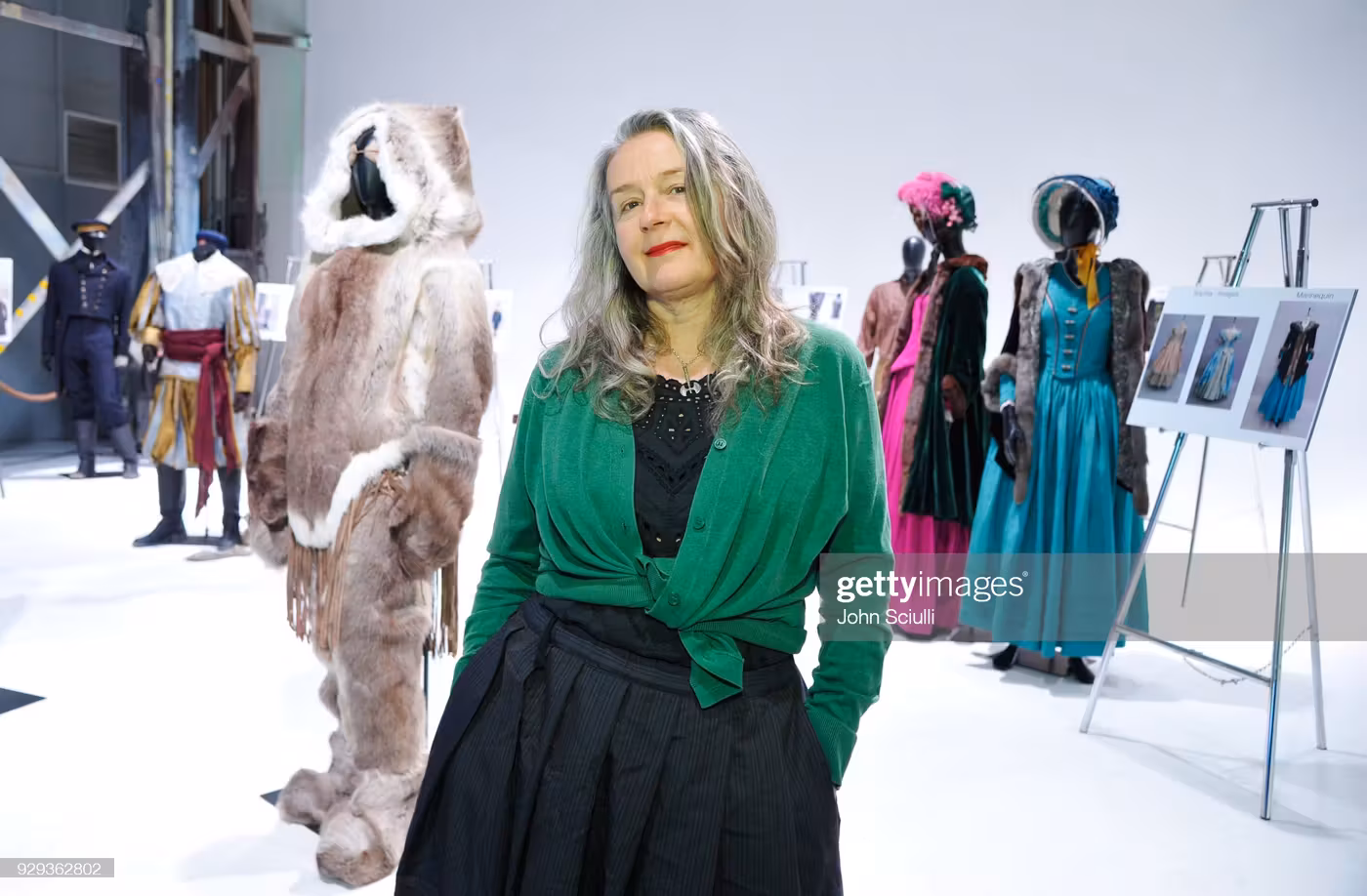Annie Symons  Photoshoot