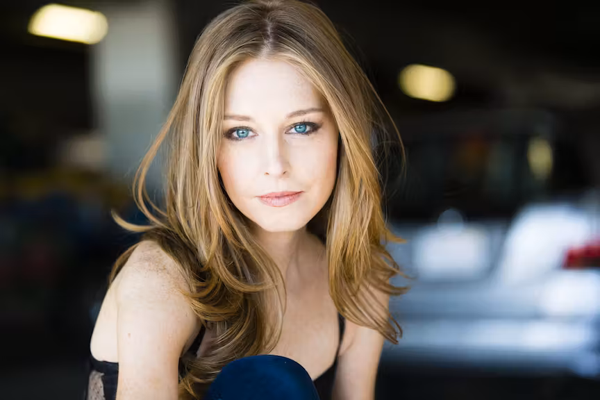 Tonya Cornelisse  Photoshoot