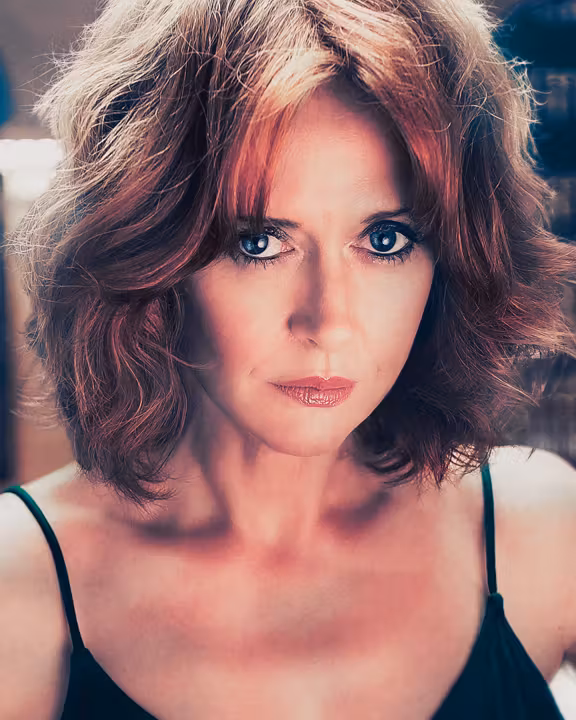 Amanda Barron  Photoshoot