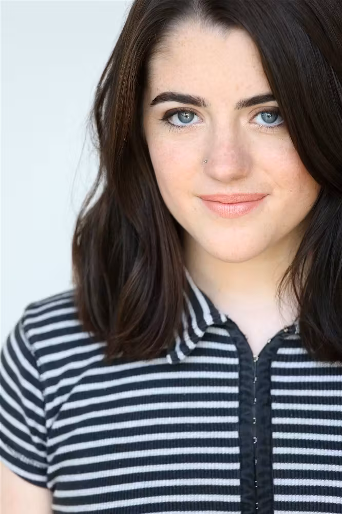 Bailey Gambertoglio  Photoshoot