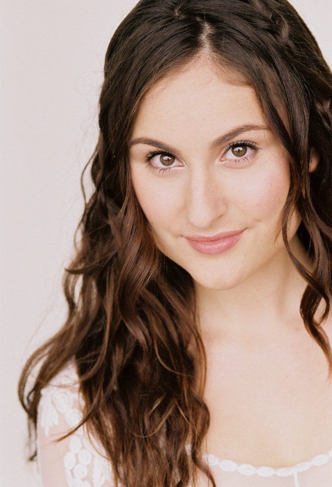 Carlisle Studer Sexy and Hottest Photos , Latest Pics