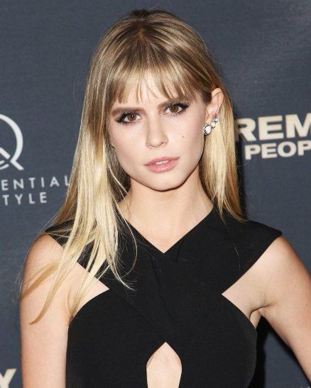 Carlson Young Sexy and Hottest Photos , Latest Pics