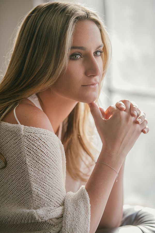 Ashley Avis  Photoshoot