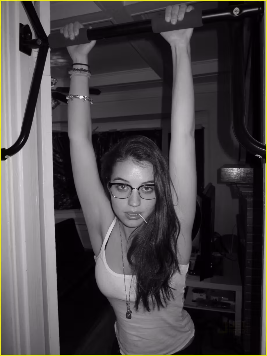Adelaide Kane  Photoshoot