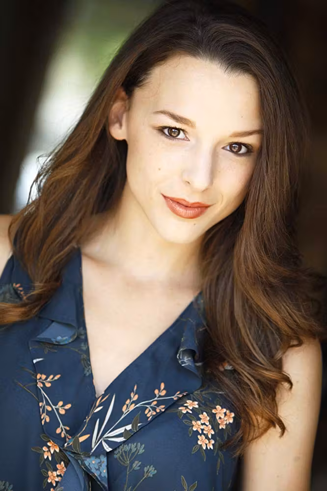 Aubrey Reynolds  Photoshoot