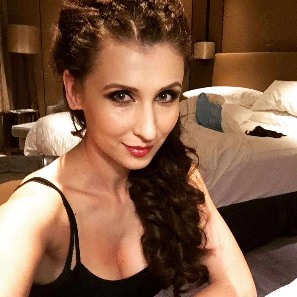 Claudia Ciesla  Photoshoot