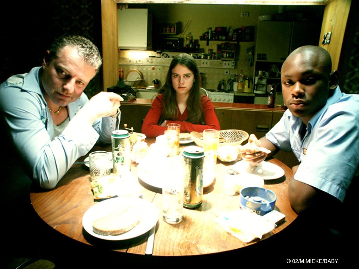 Alice Dwyer  Photoshoot