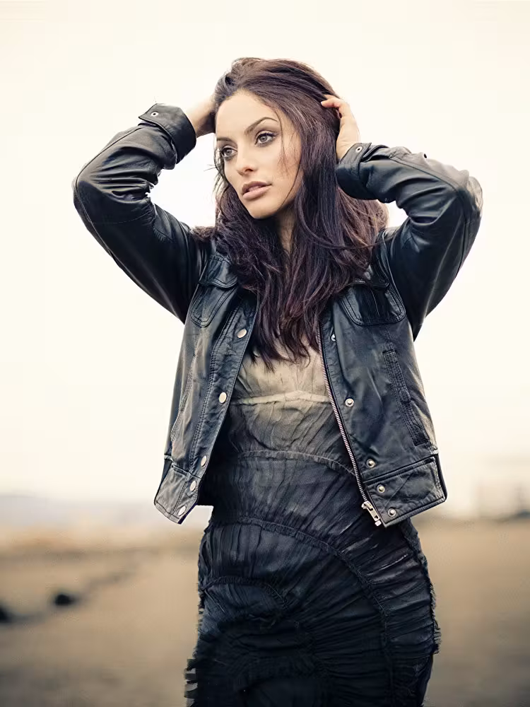 Erica Cerra  Photoshoot