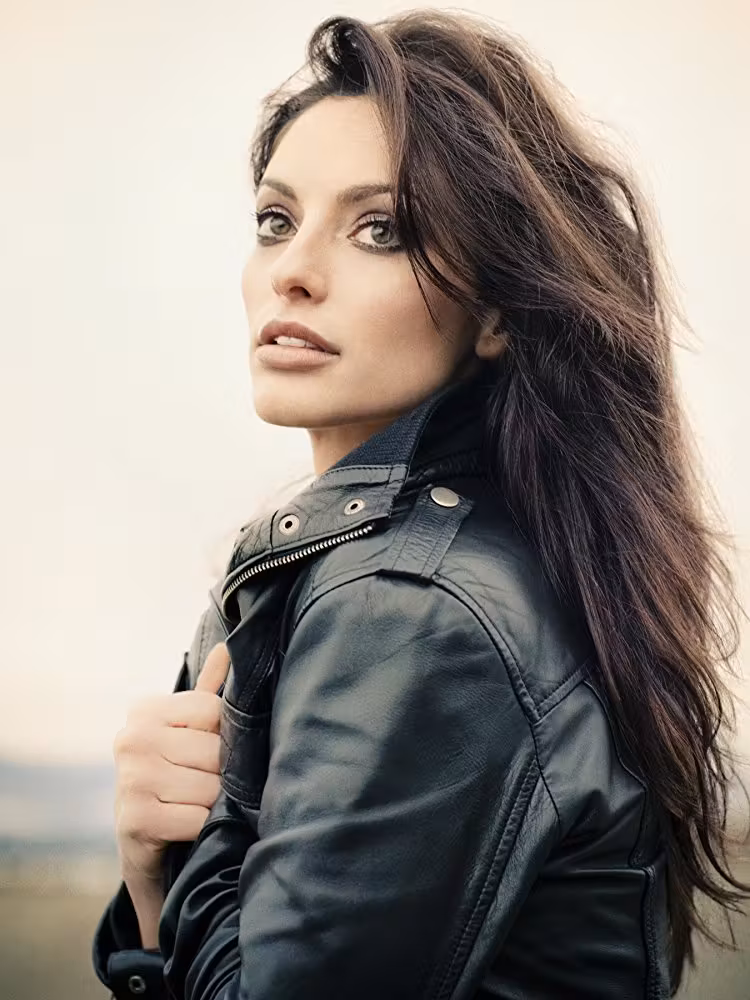 Erica Cerra  Photoshoot