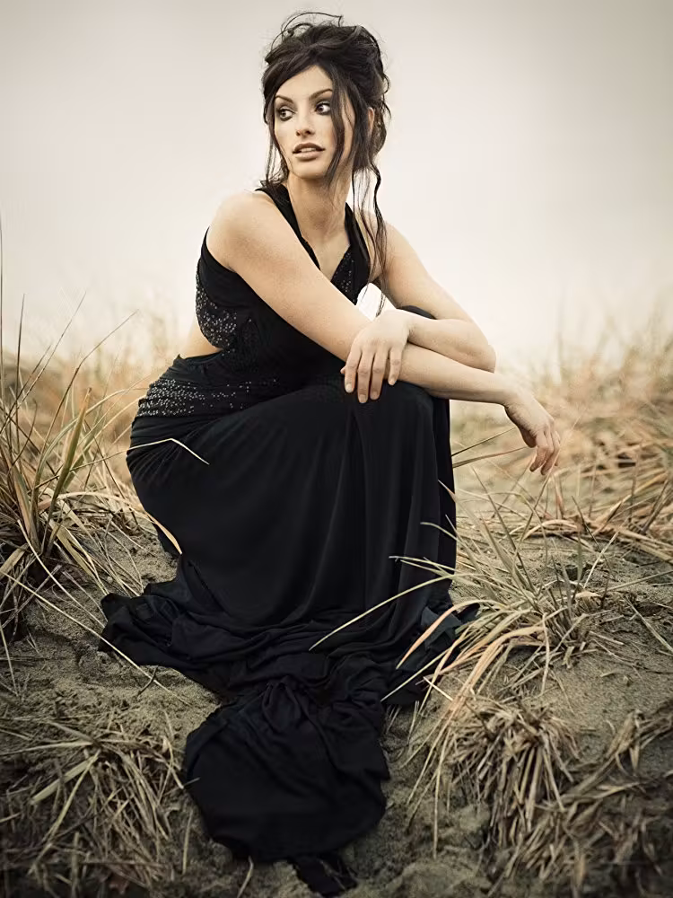 Erica Cerra  Photoshoot