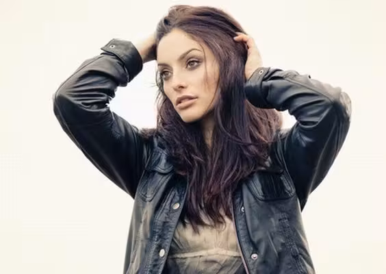 Erica Cerra  Photoshoot