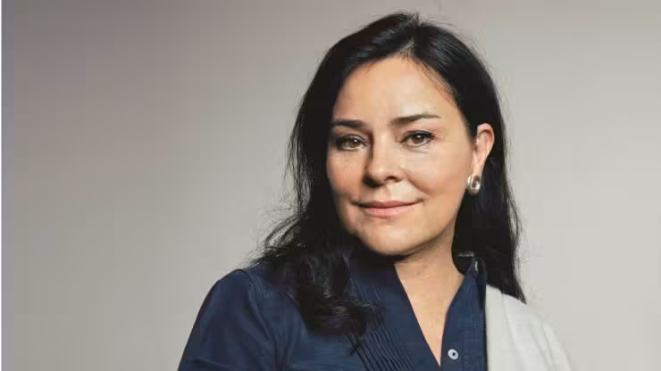 Diana Gabaldon  Photoshoot