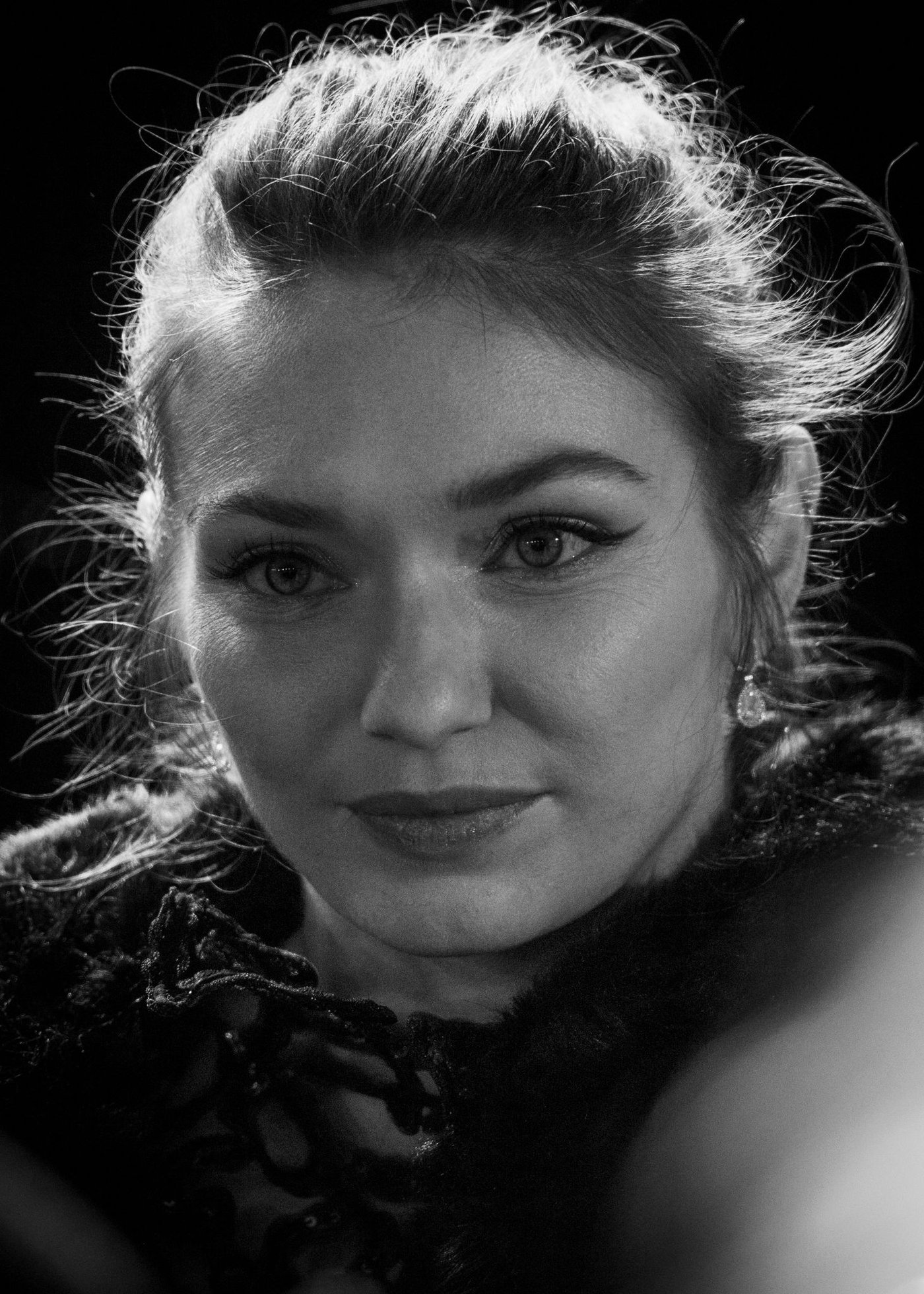 Eleanor Tomlinson  Photoshoot