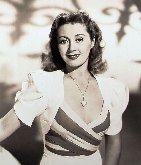 Joan Blondell Sexy and Hottest Photos , Latest Pics
