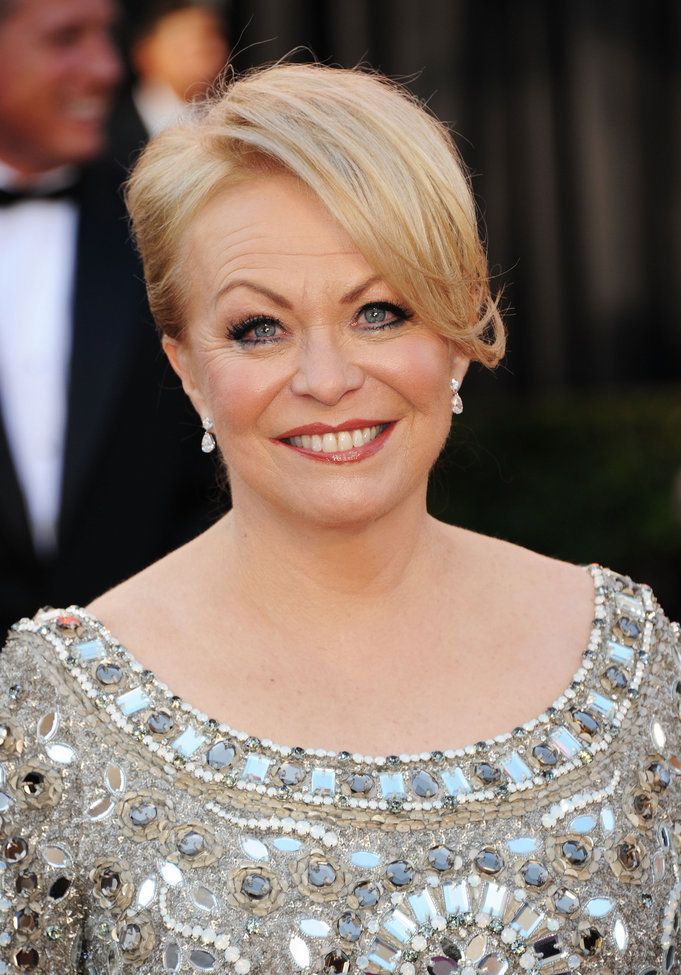 Jacki Weaver Sexy and Hottest Photos , Latest Pics