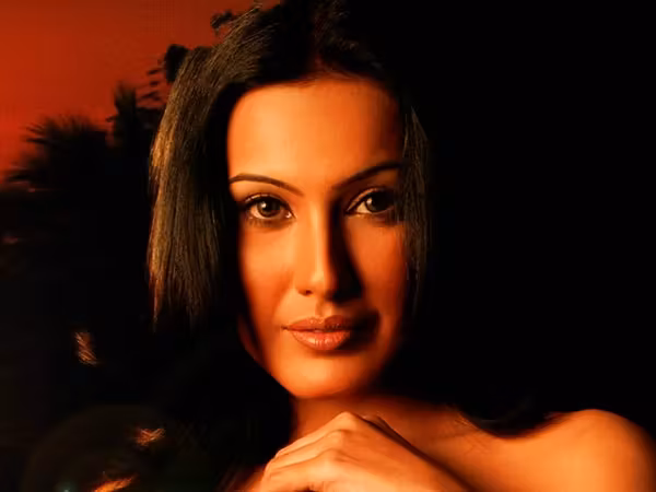 Kamya Punjabi  Photoshoot