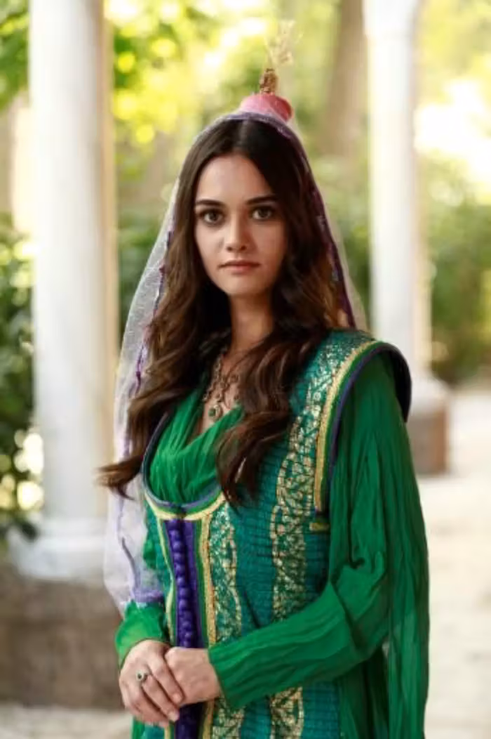 Hande Soral  Photoshoot