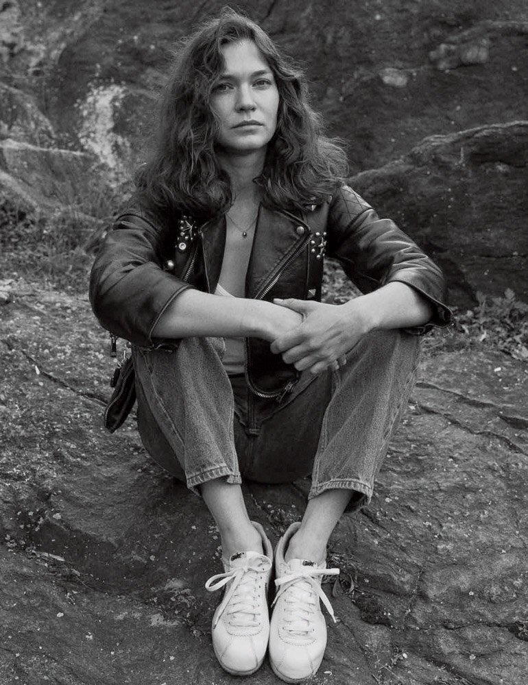 Hannah Gross  Photoshoot