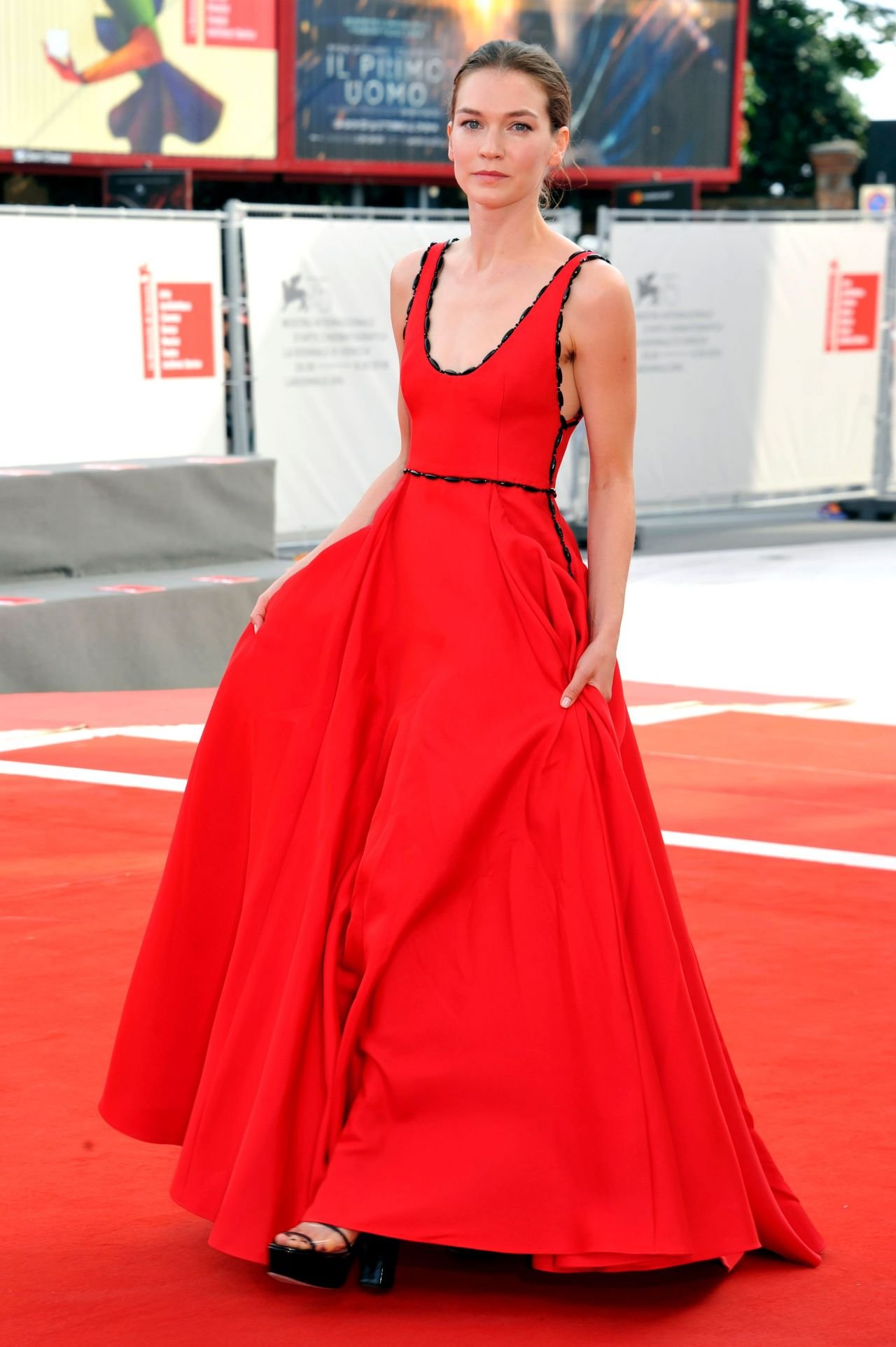 Hannah Gross  Photoshoot