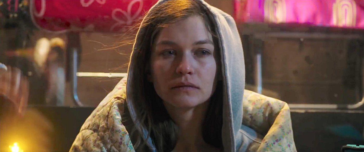 Hannah Gross  Photoshoot