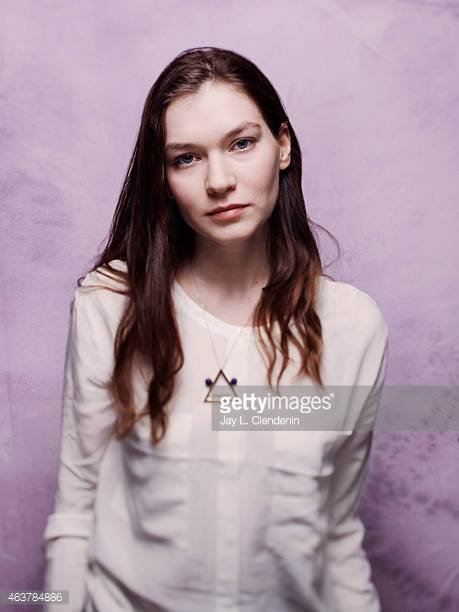 Hannah Gross  Photoshoot