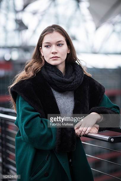 Hannah Gross  Photoshoot