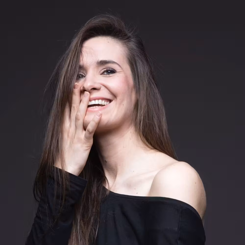 Kátya Tompos  Photoshoot