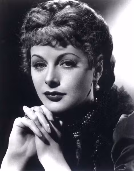 Hedy Lamarr  Photoshoot