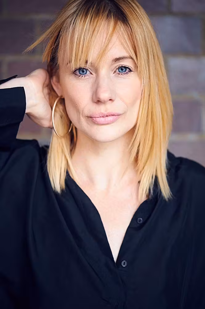 Kellie Shirley  Photoshoot