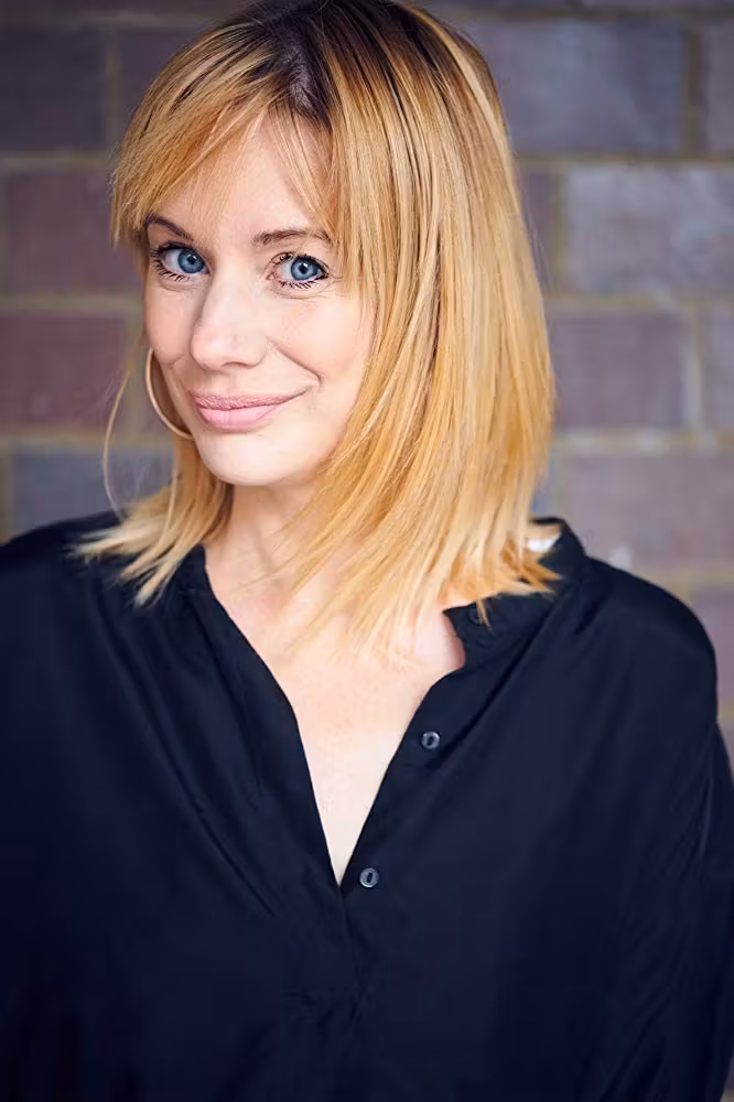Kellie Shirley  Photoshoot