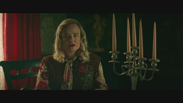 Jennifer Irwin  Photoshoot