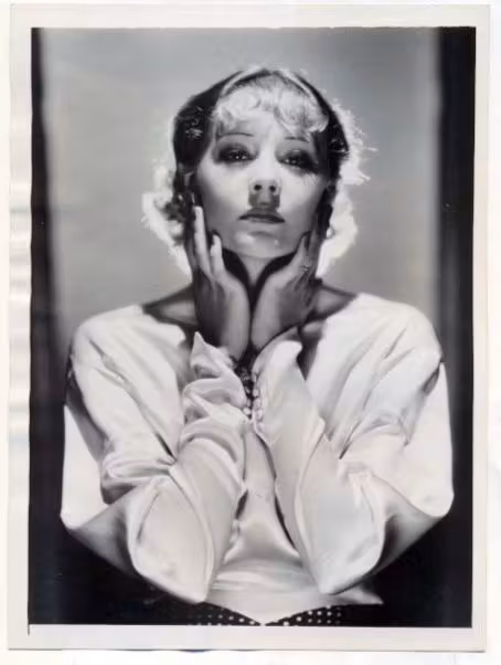 June Knight  Photoshoot