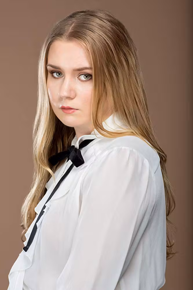 Natalie Minnevik  Photoshoot