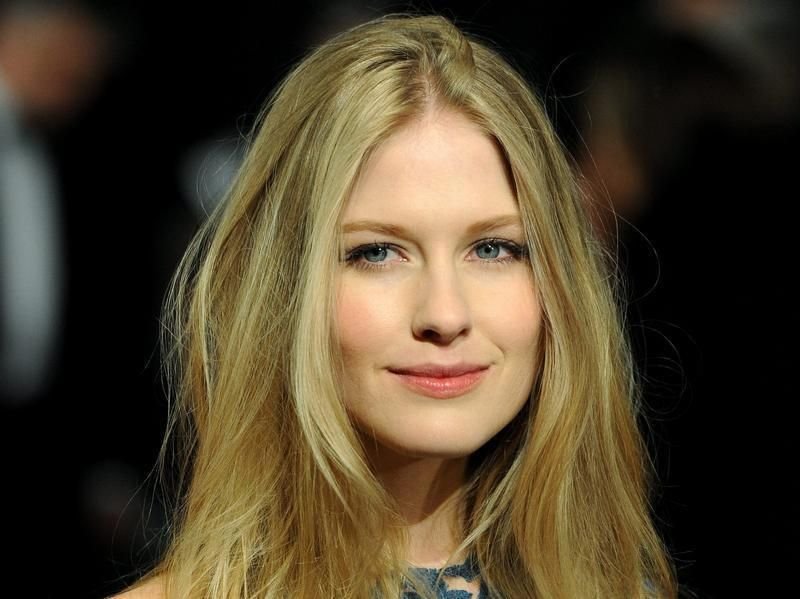 Laura Brent  Photoshoot