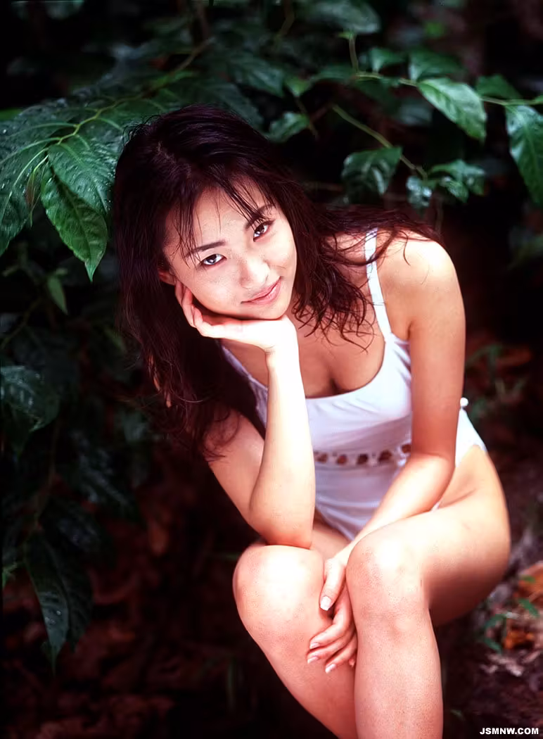 Marie Kikuchi  Photoshoot