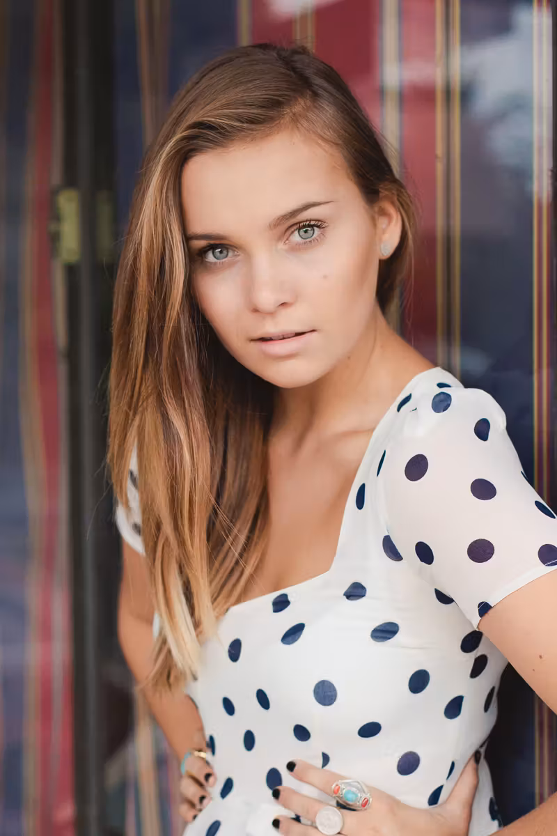 Marny Kennedy  Photoshoot