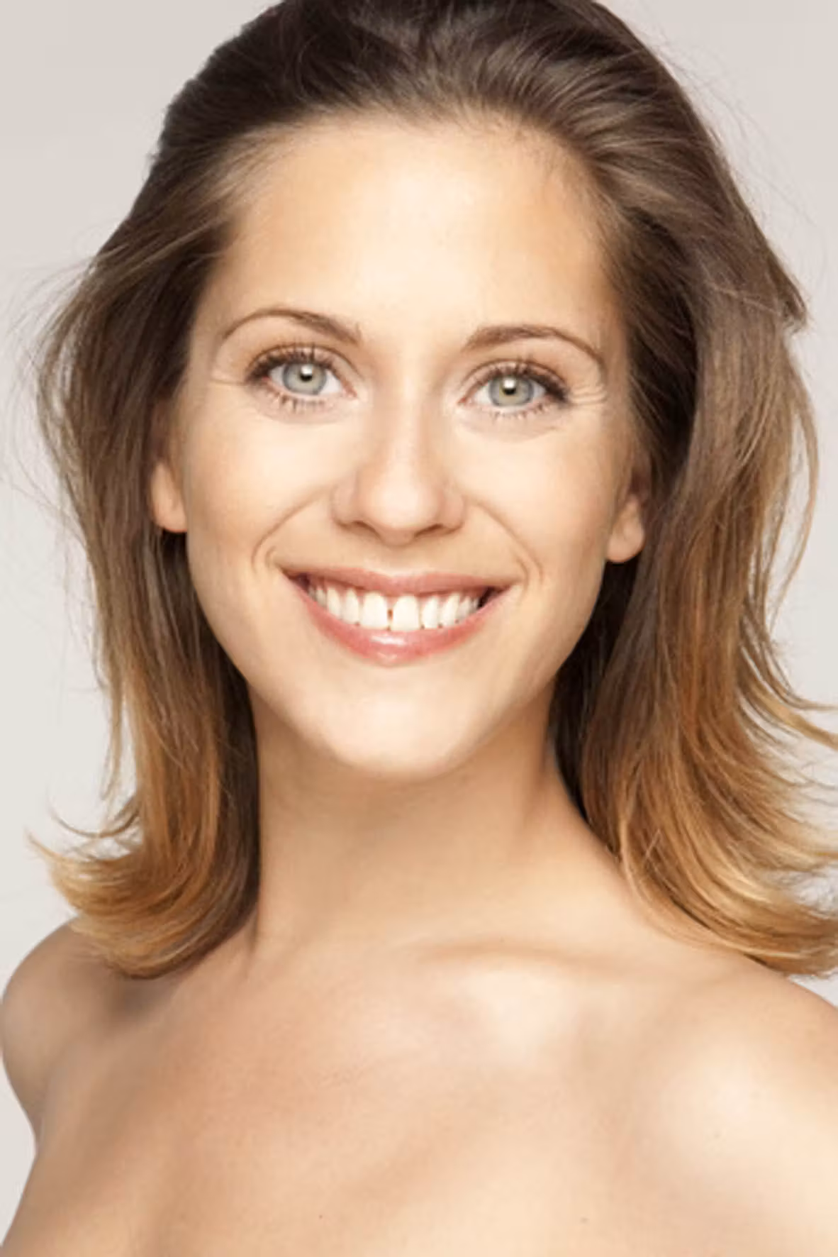 María León  Photoshoot