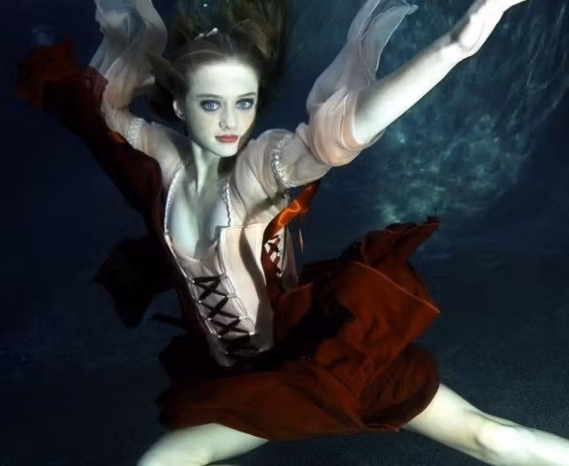 McKenna Knipe  Photoshoot