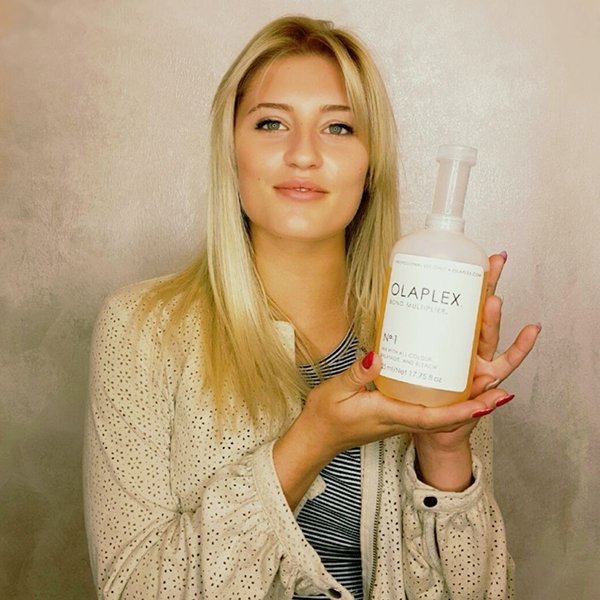 Luna Schweiger  Photoshoot