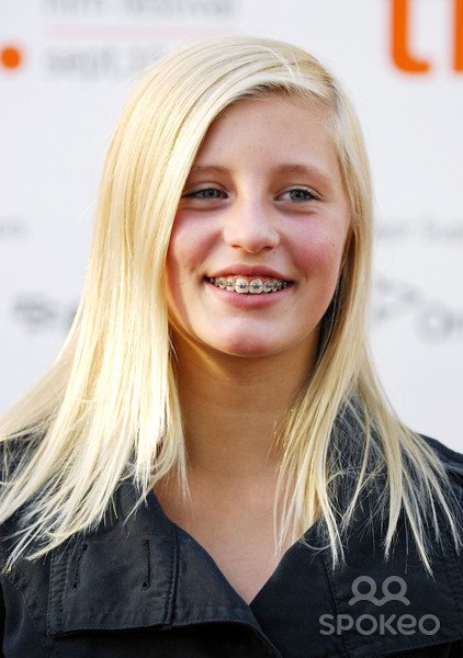 Luna Schweiger  Photoshoot